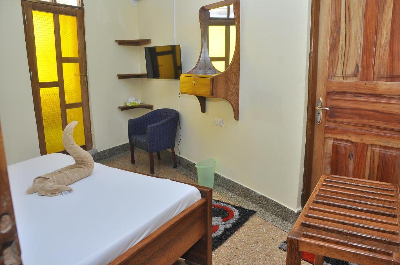 Plumeria - Stone Town Bed & Breakfast Zanzibar