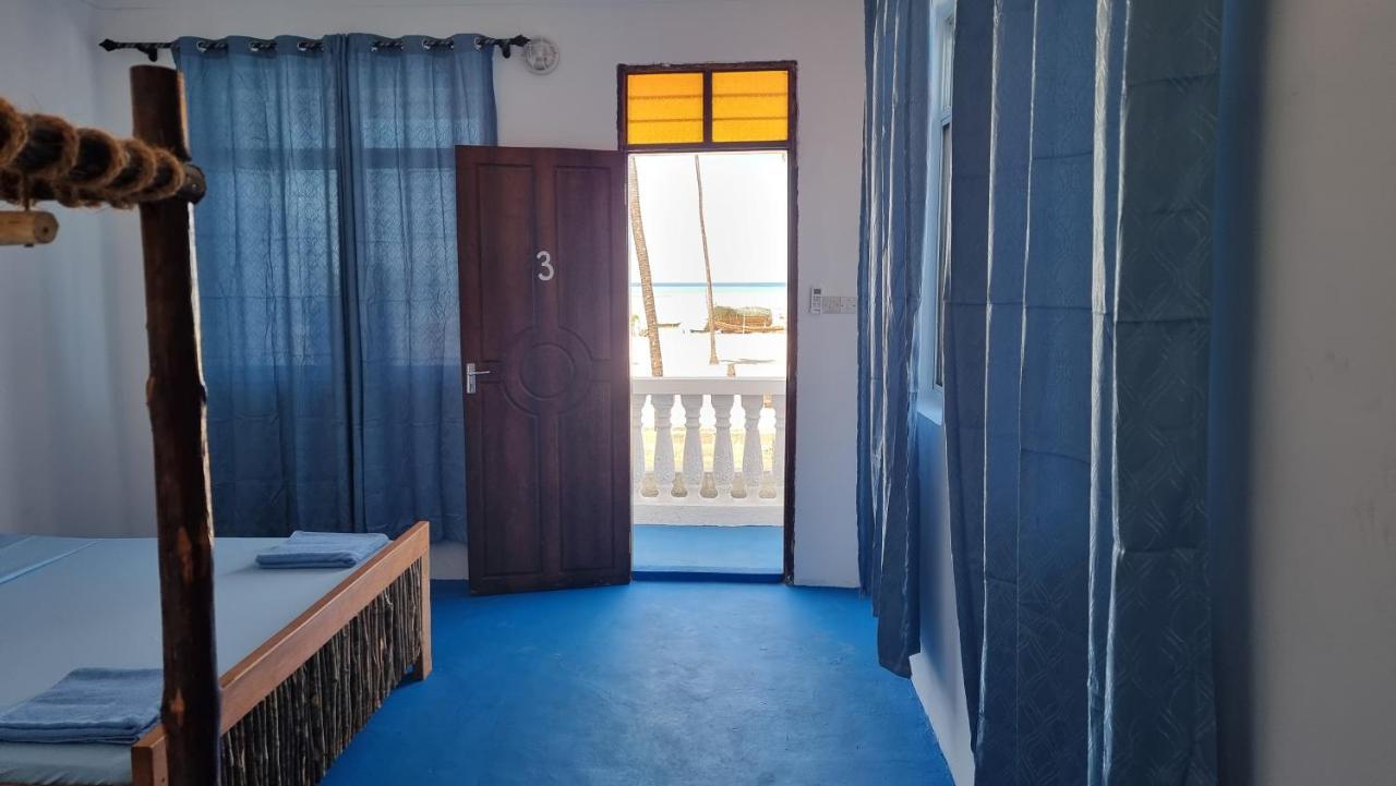 Zima Hotel