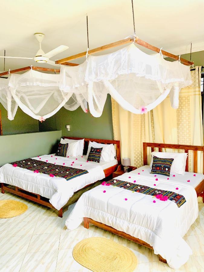 Getaway Bed & Breakfast Uroa