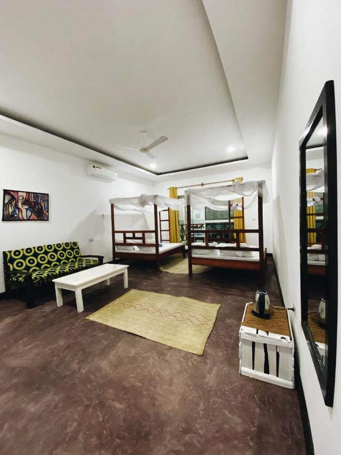 Hotel Crystal
