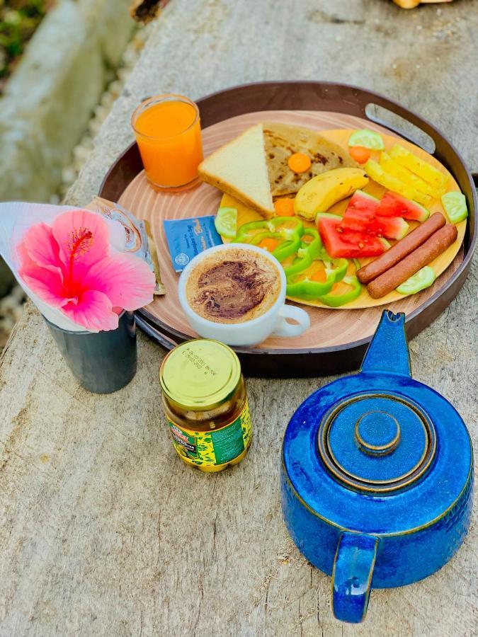 Bed & Breakfast Getaway *