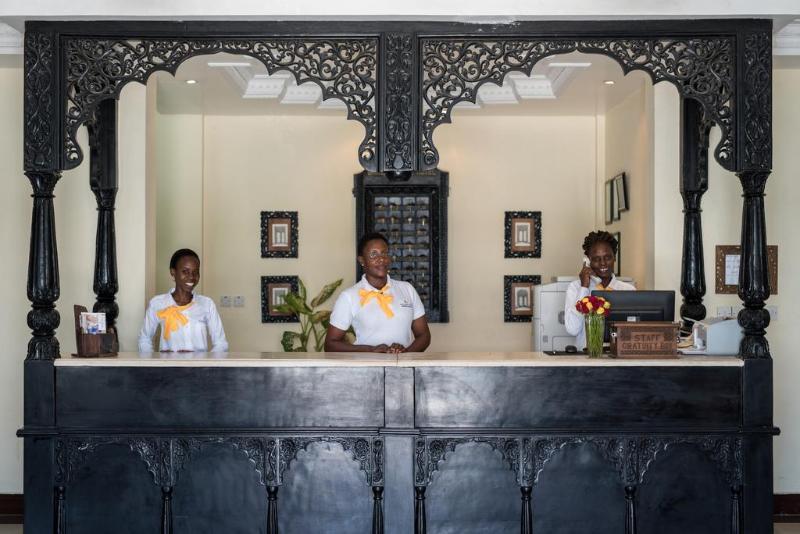 Golden Tulip Stonetown Boutique 4*