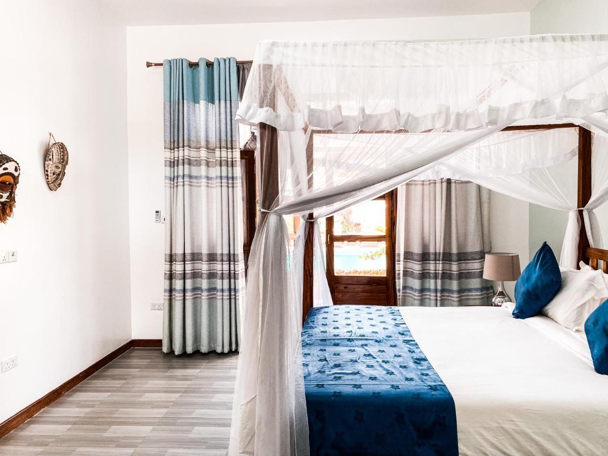 Hotel The Golden Blue Luxury 4*