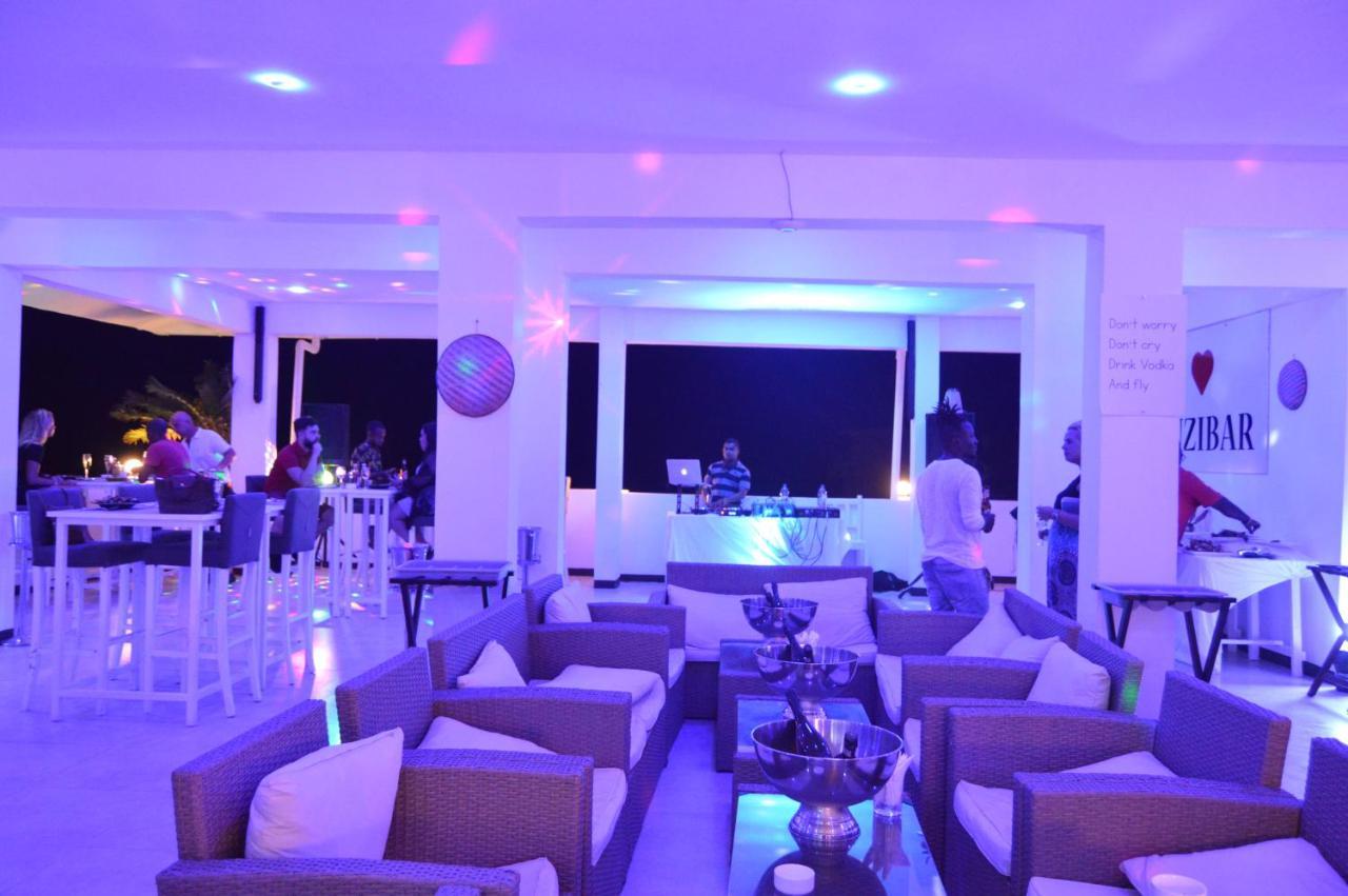 Lazy Beach Hotel