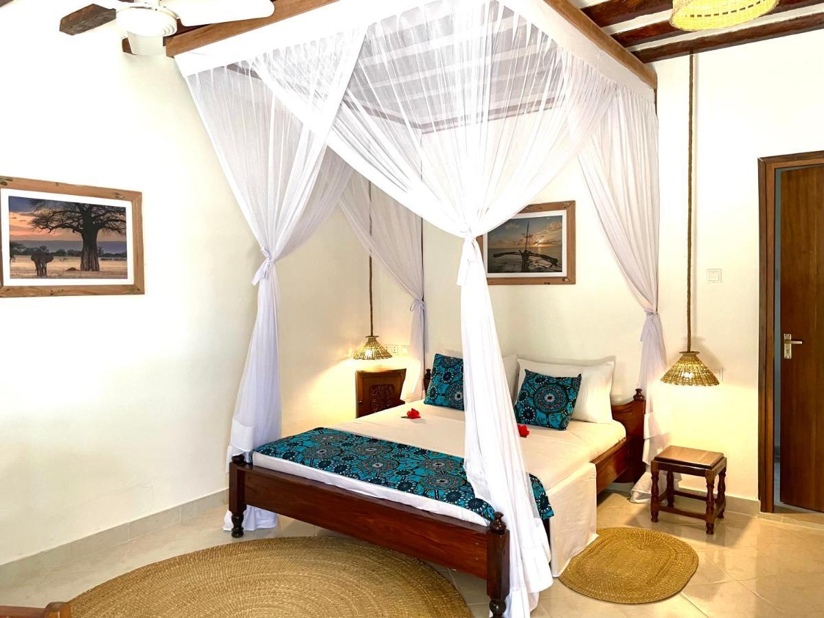 Hotel Poa Poa