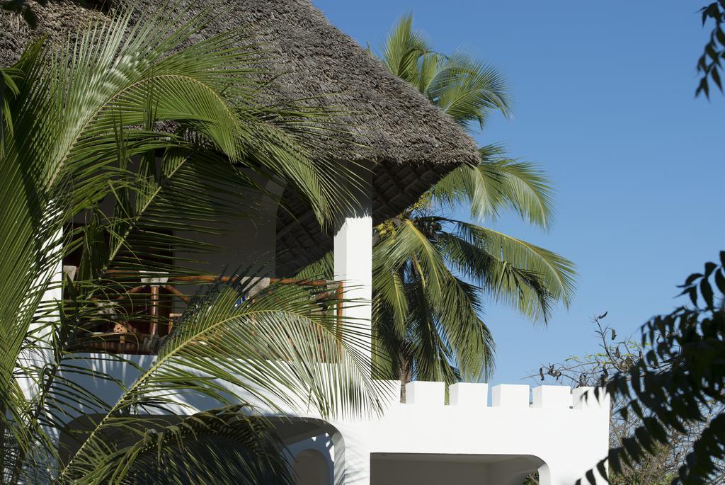 Uroa Bay Resort 4*