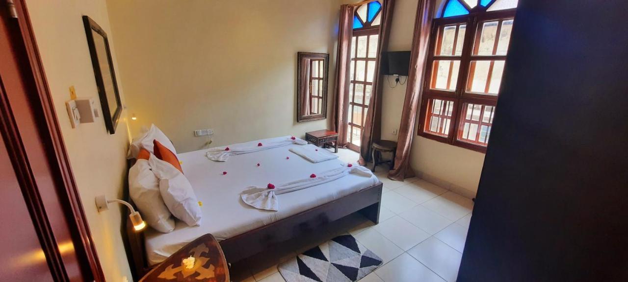 Rumaisa Lodge *