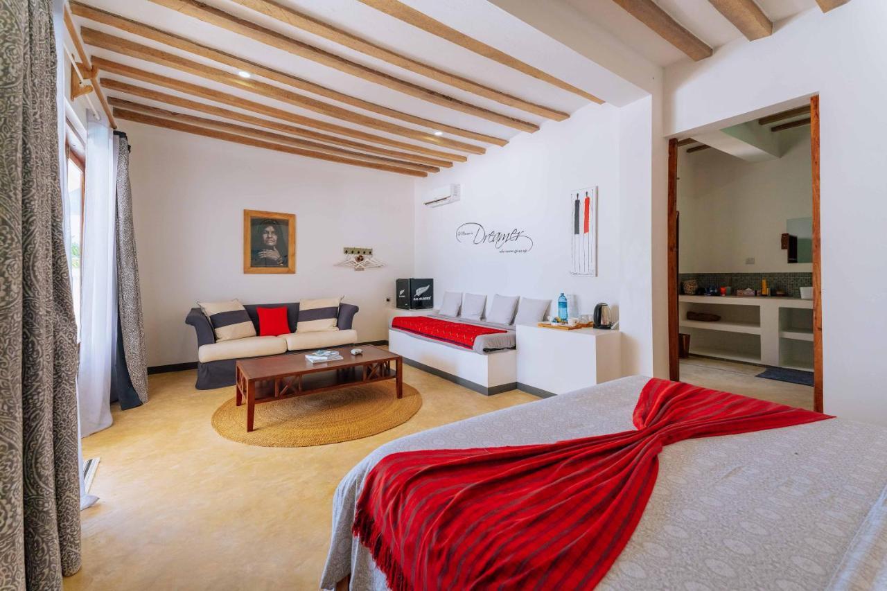 La De Victor Kigomani Villa *