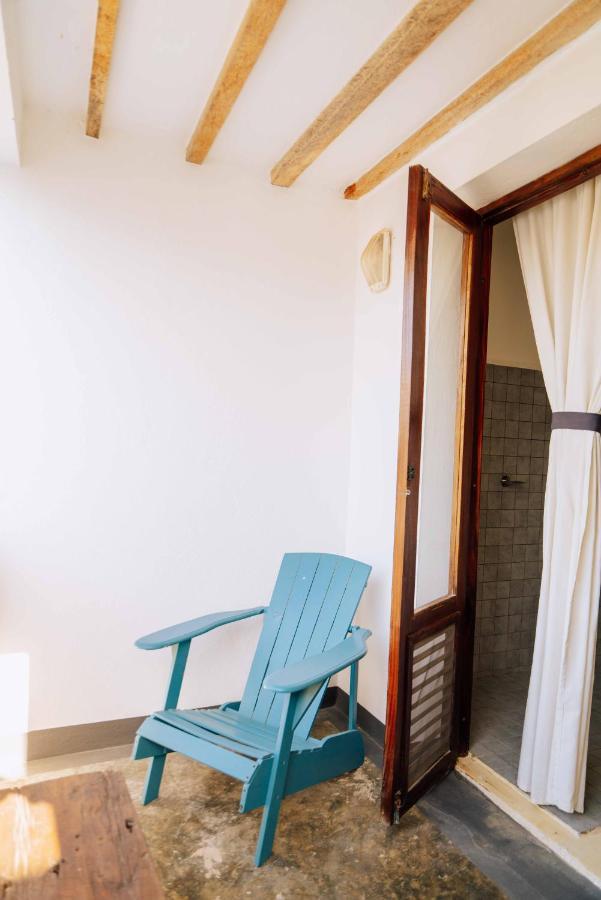 Villa La De Victor Kigomani