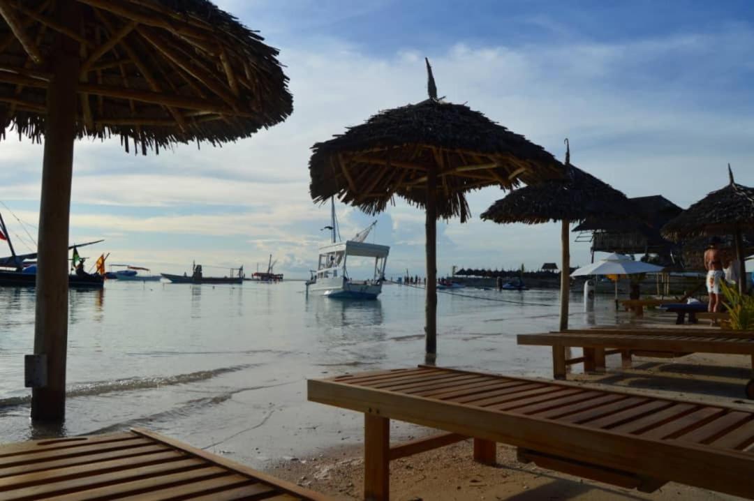 Lazy Beach 3* Kendwa
