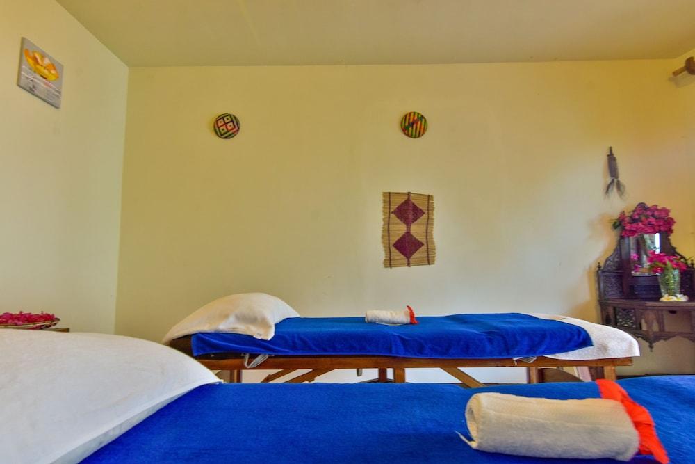 Kena Hotel 4*