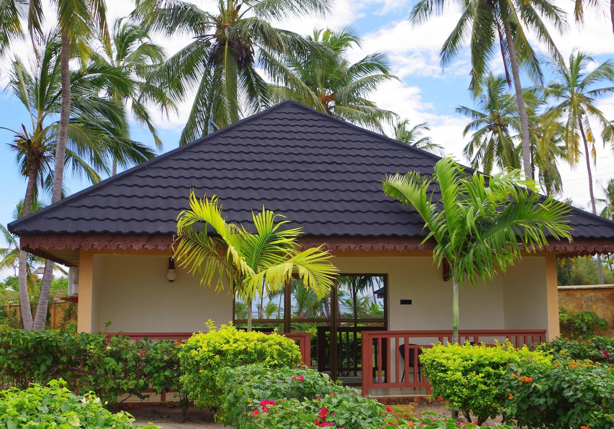 The Sands Hotel Bwejuu