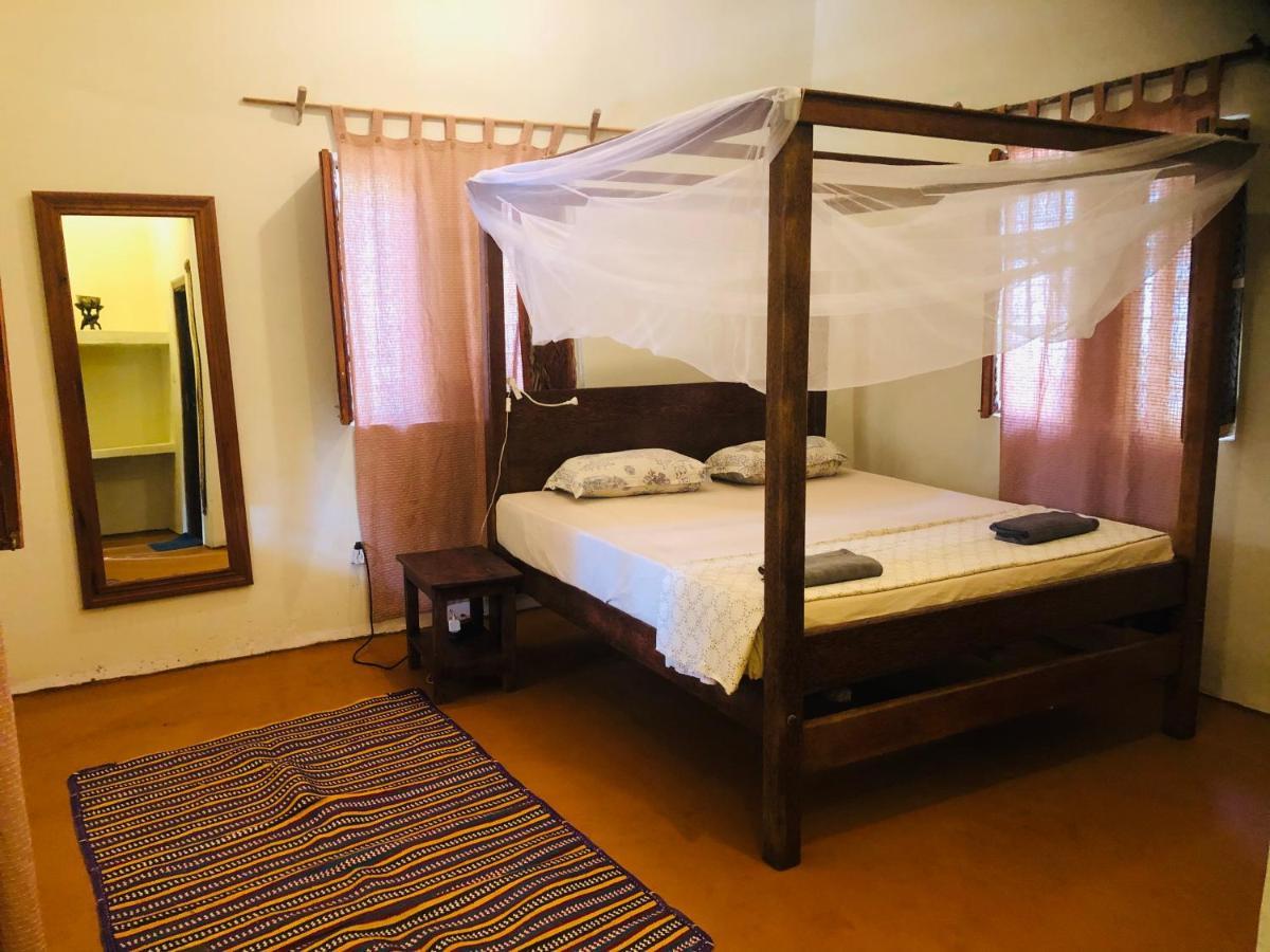 Casa Umoja Guest house 3*