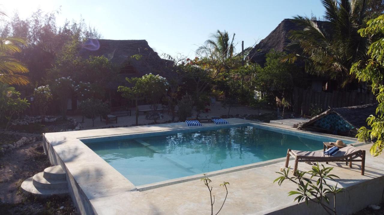 Mnana Hotel