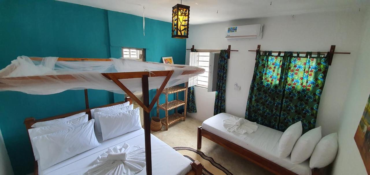Lodge Ananda