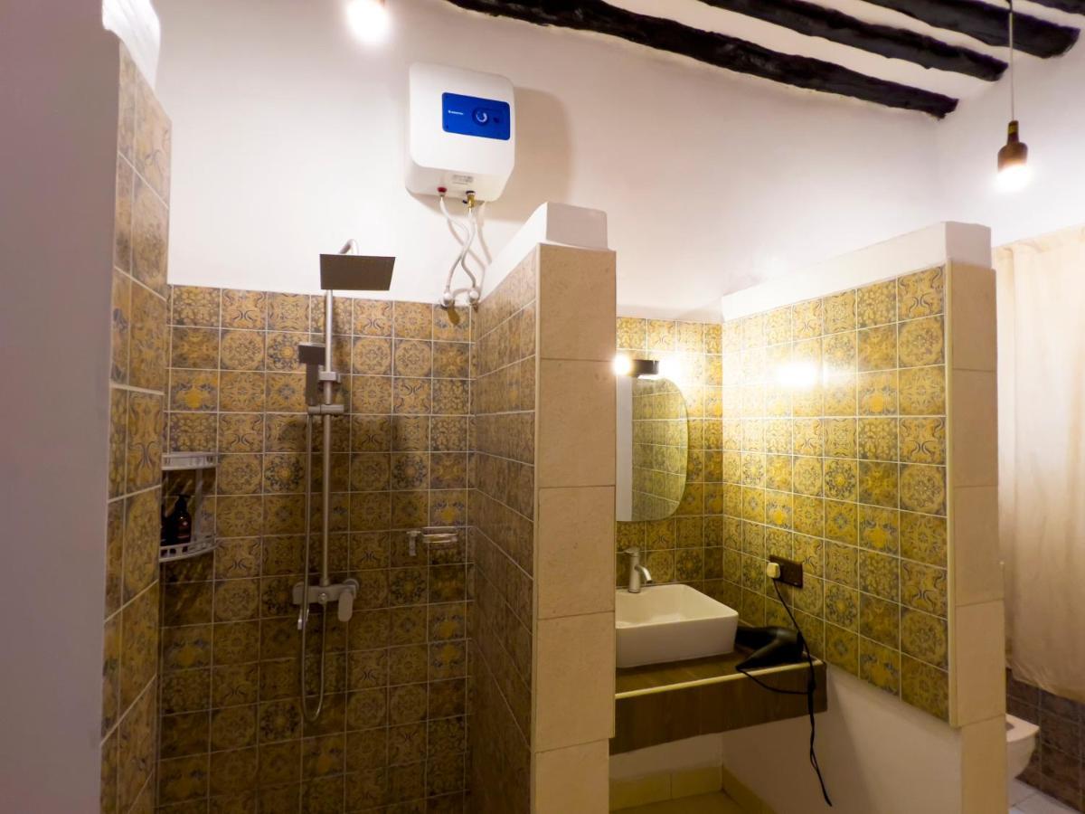 Hotel Zanzi House 3*