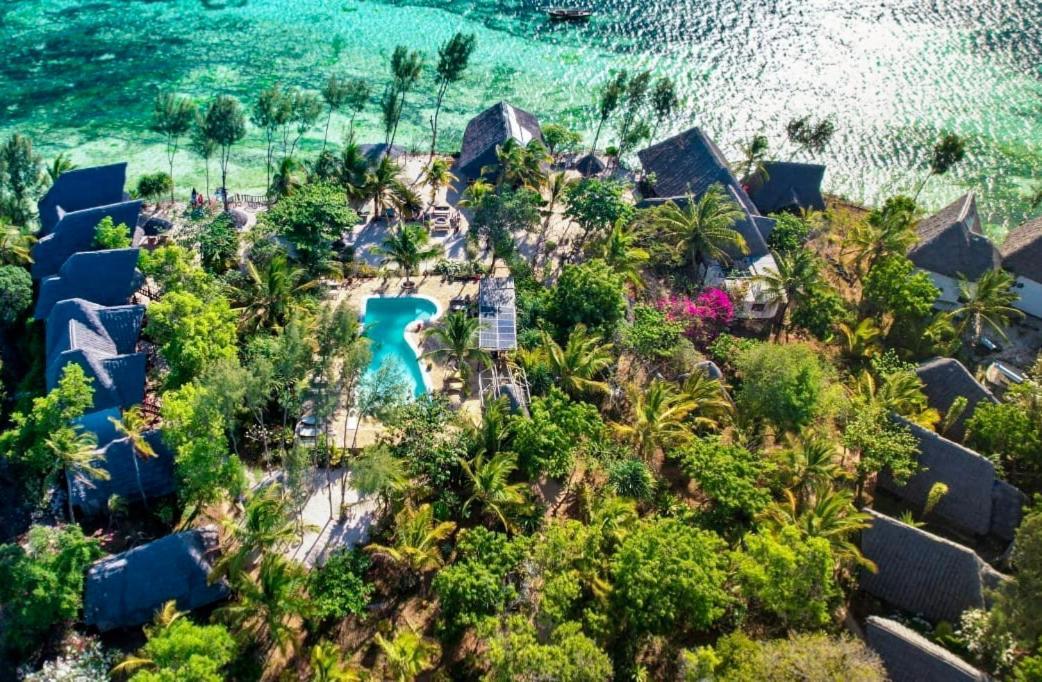 Promised Land Hotel 3*