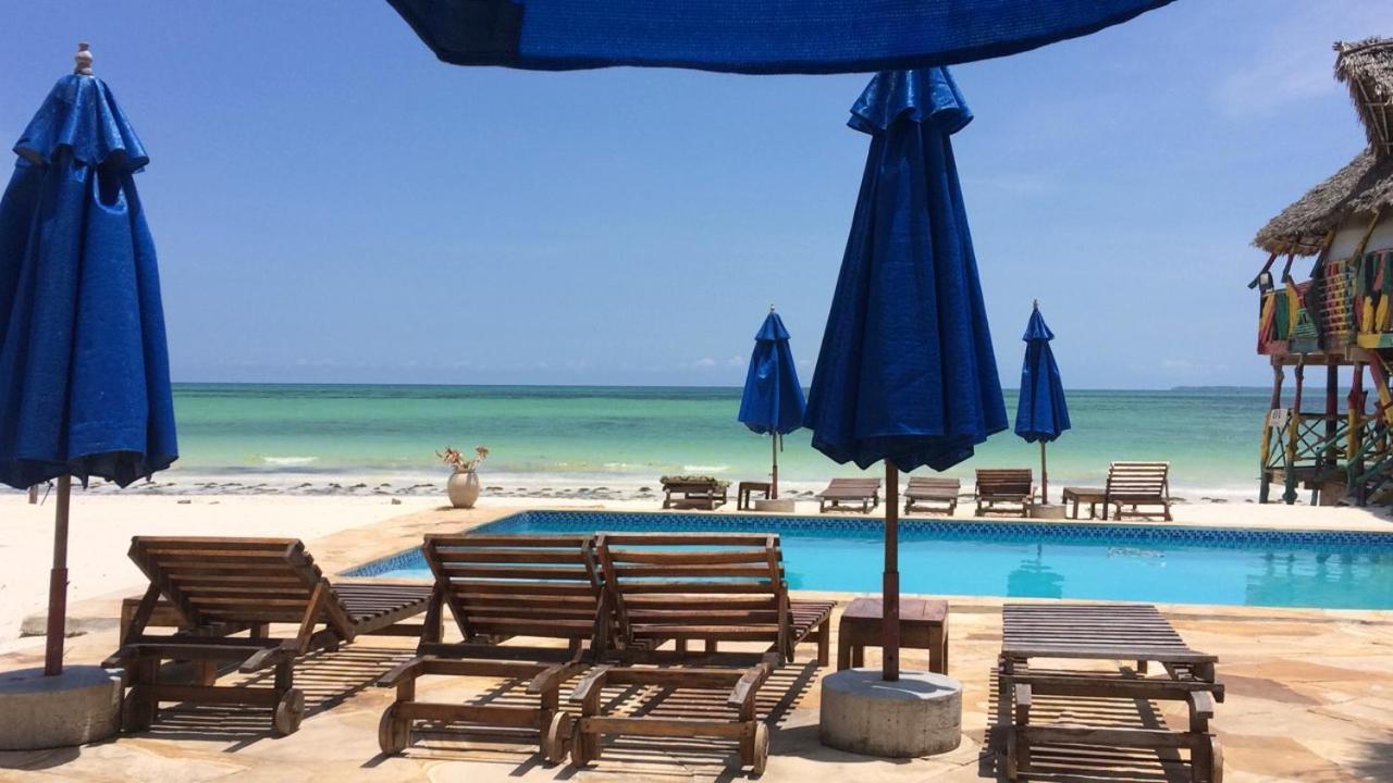 Kaure Sand Beach Hotel *