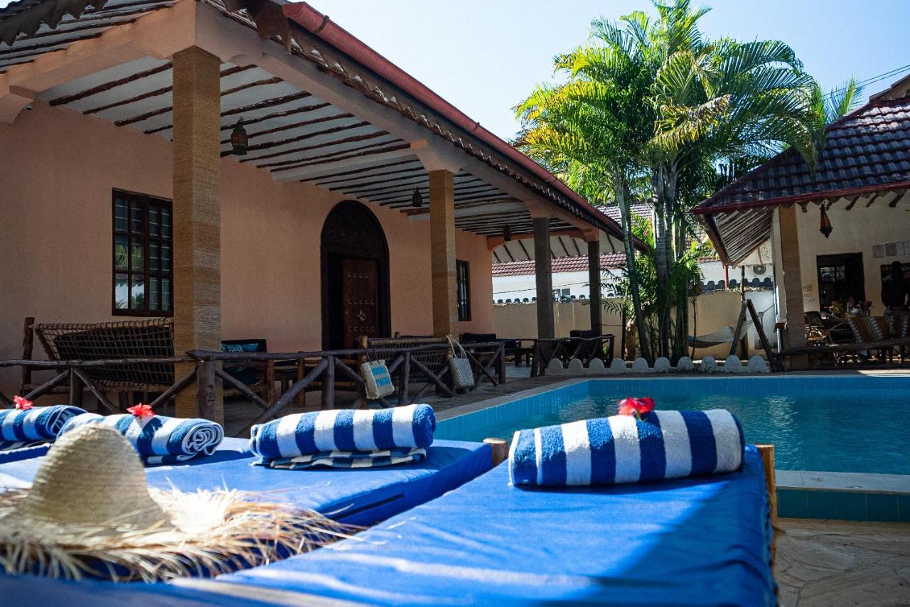 Hakuna Matata Bed & Breakfast Paje