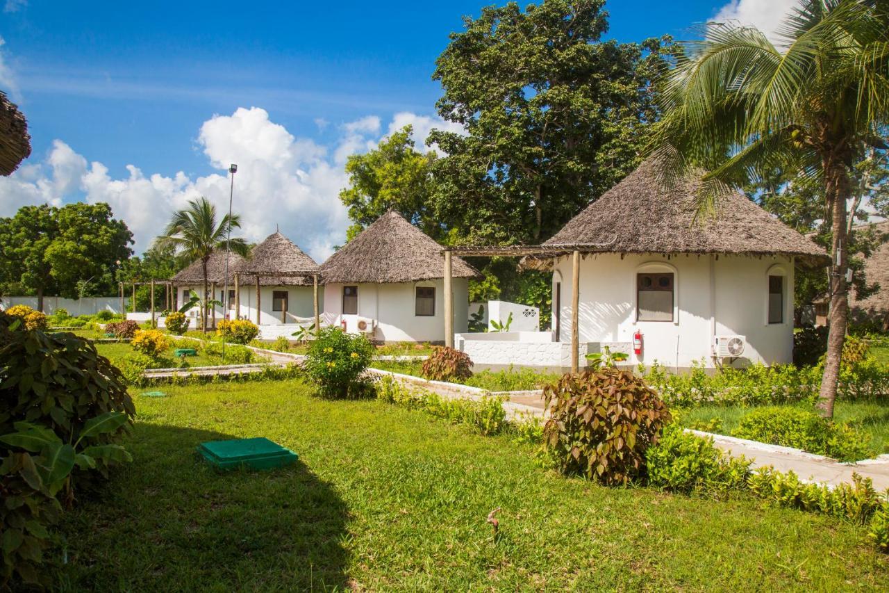 Hotel Antonio Tree House & 4*
