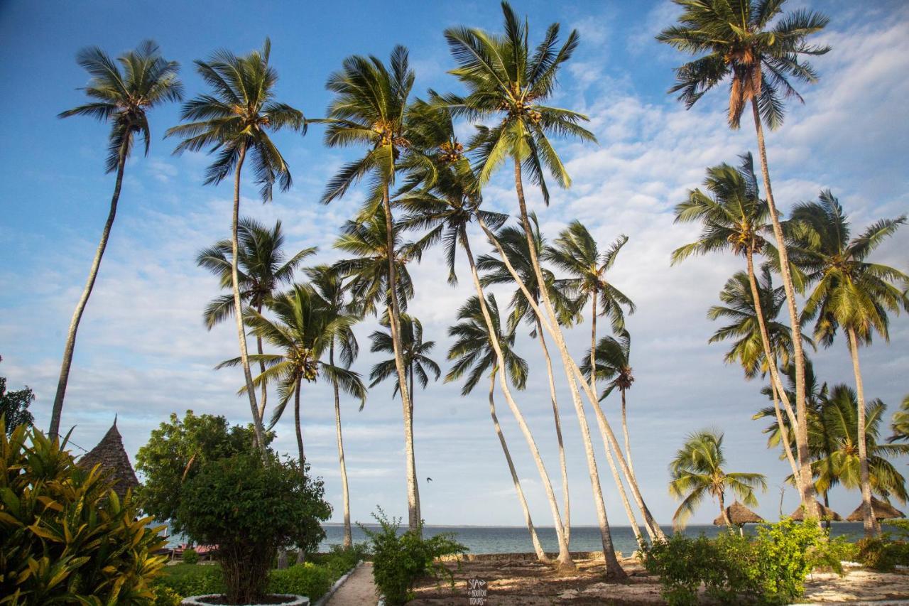 Hotel Antonio Tree House & 4*