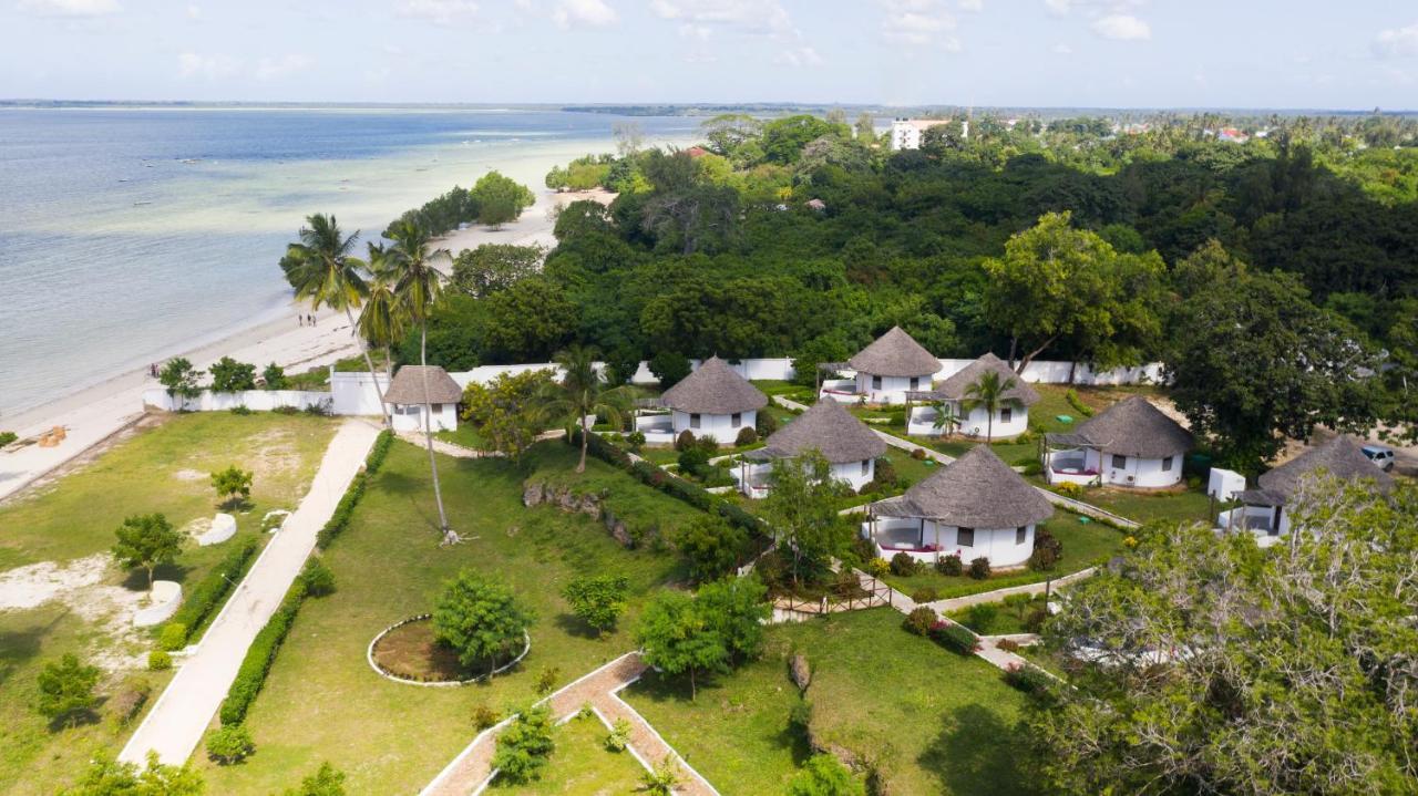 Hotel Antonio Tree House & 4*