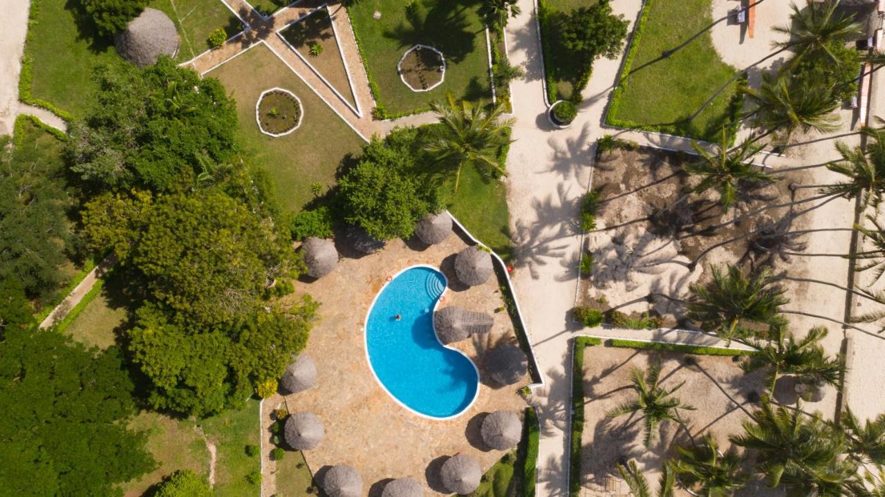 Hotel Antonio Tree House & Uroa