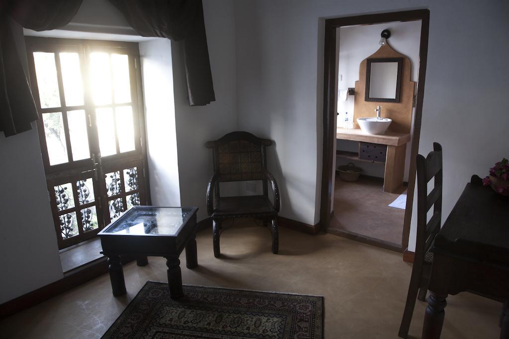 Hiliki House Bed & Breakfast