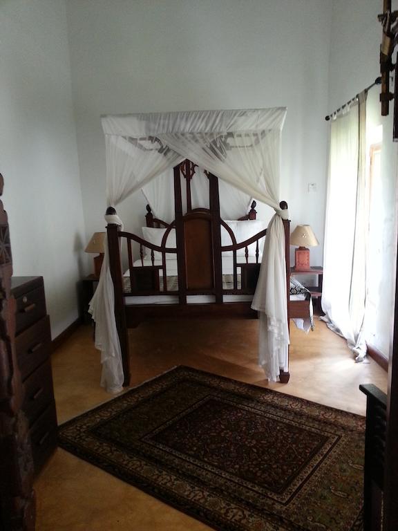 Bed & Breakfast Hiliki House