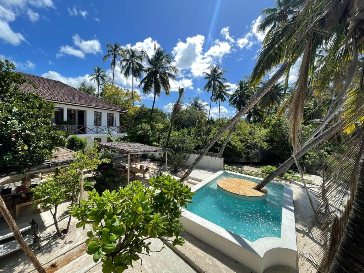 Kima Serviced House & Vakantiehuis Bwejuu