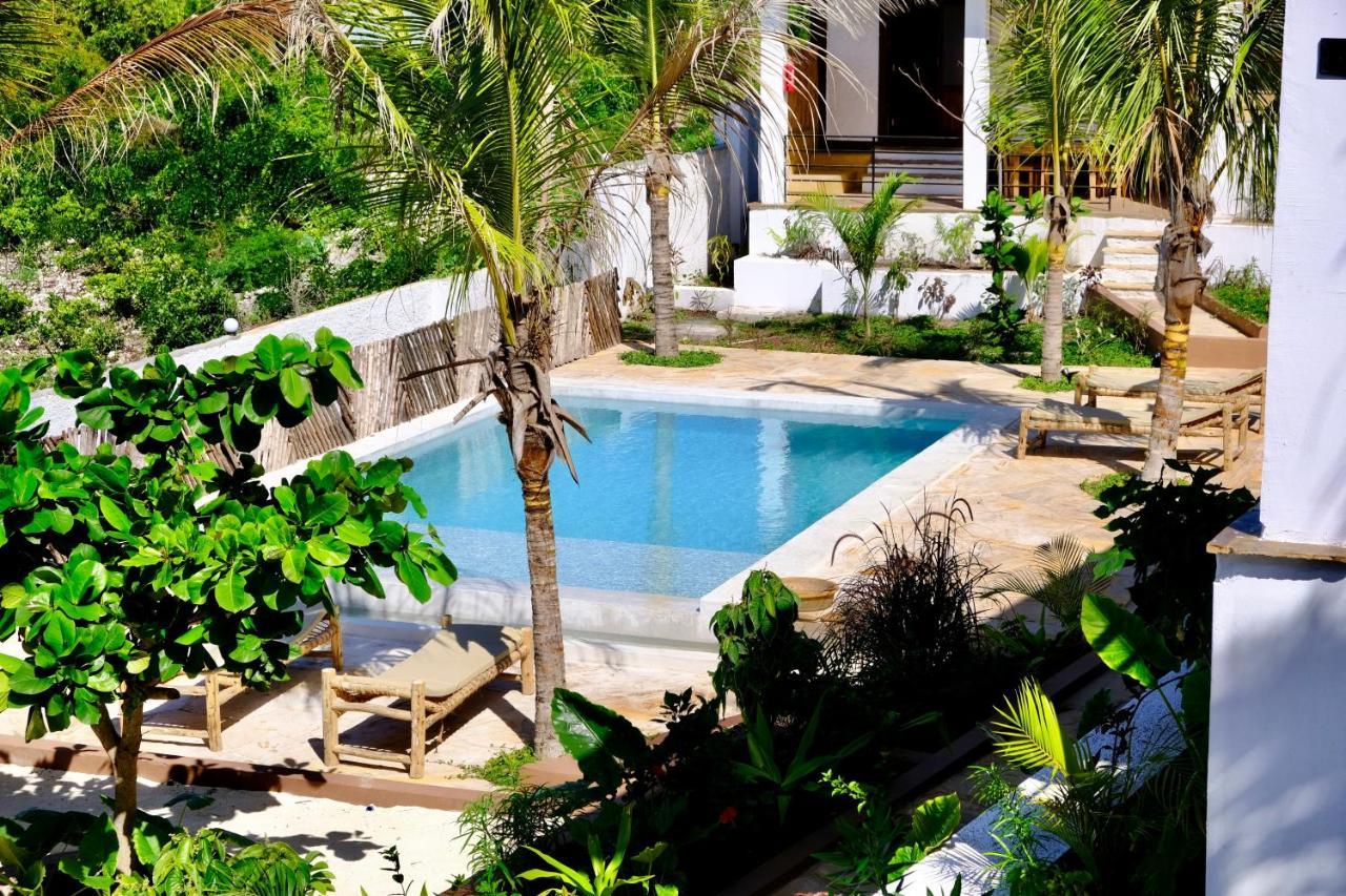 Nyumbani Aparthotel