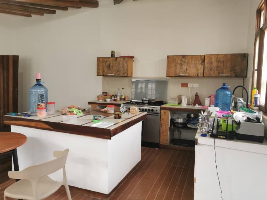 Ondo House Guest house *