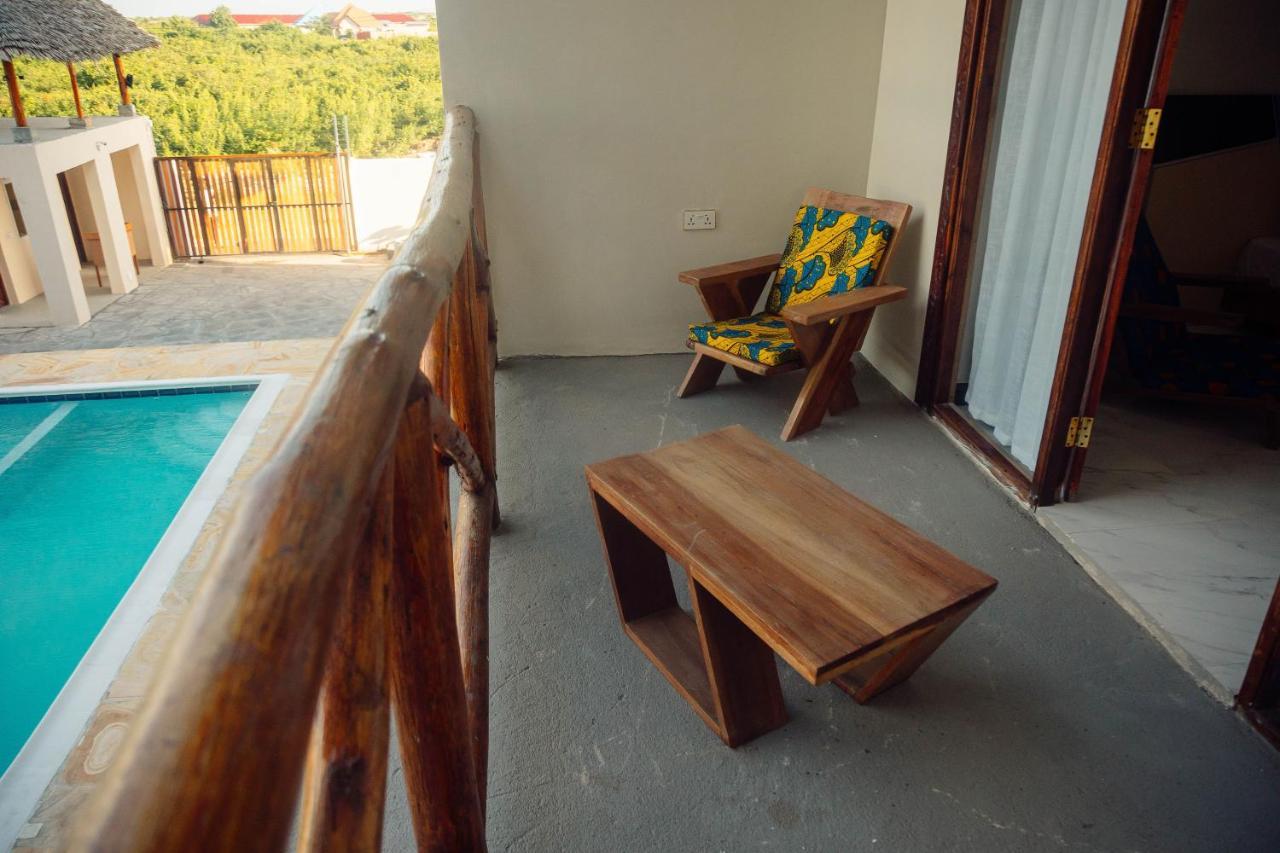 Ocean Breeze 3*