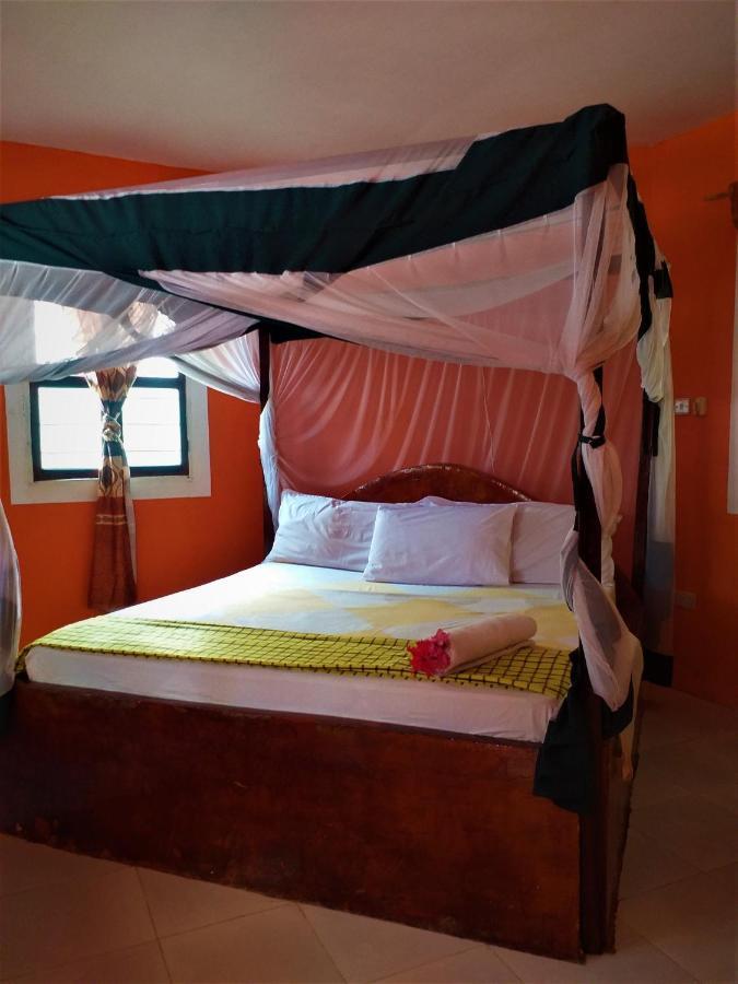Hotel Kaure Sand Beach Uroa