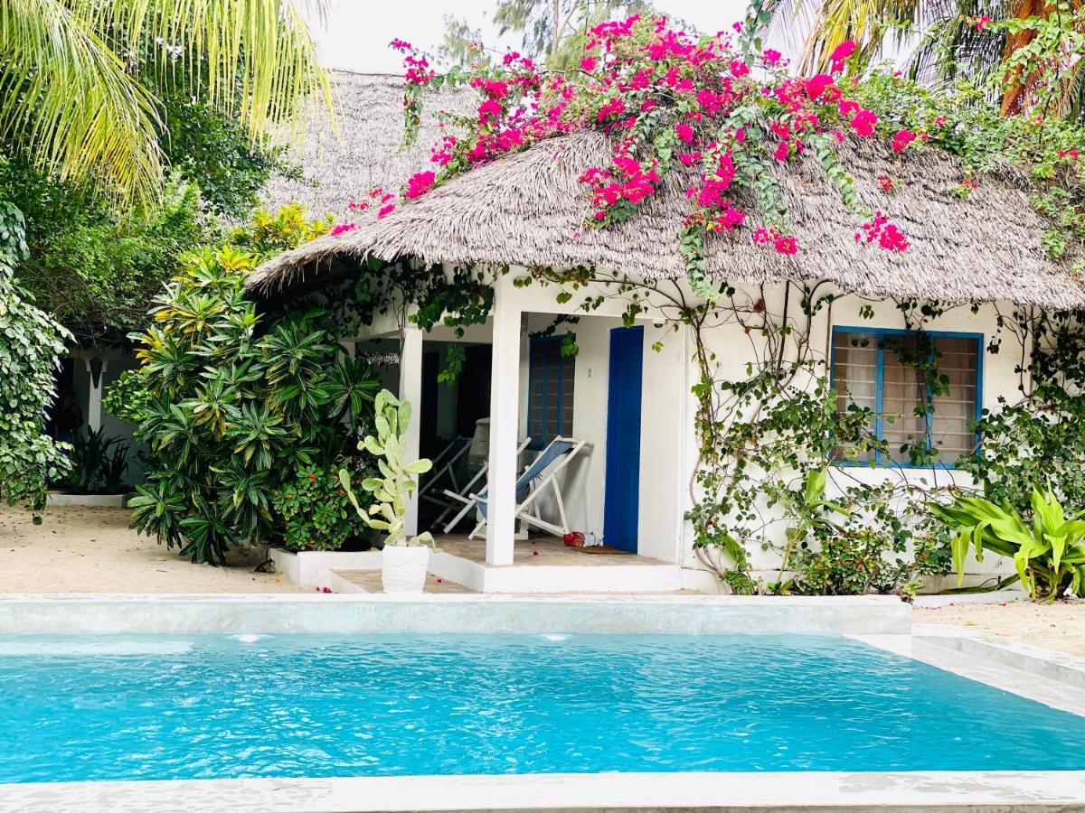 Badolina Hotel *