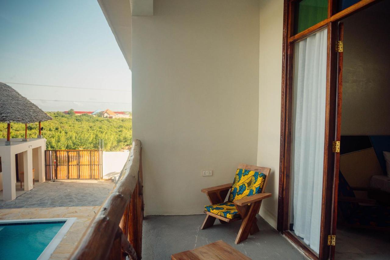 Ocean Breeze 3*