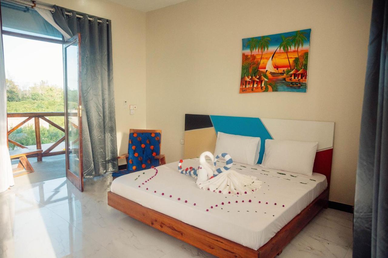 Ocean Breeze Resort 3*