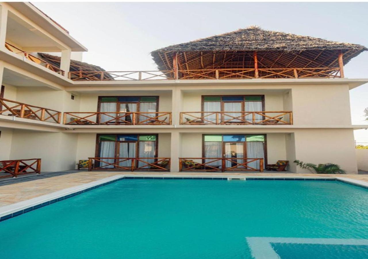 Resort Ocean Breeze 3*