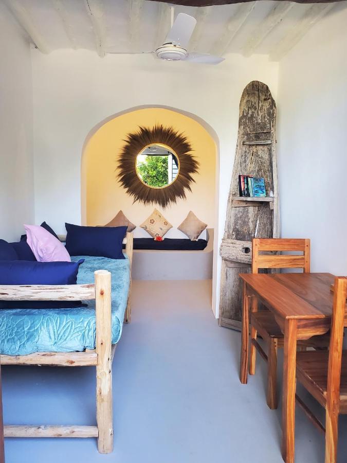 Blue Palm Zanzibar Bed & Breakfast Bwejuu