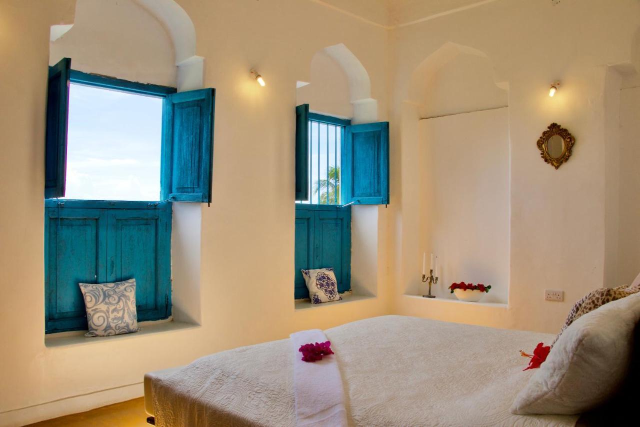 The House Of Royals * Zanzibar
