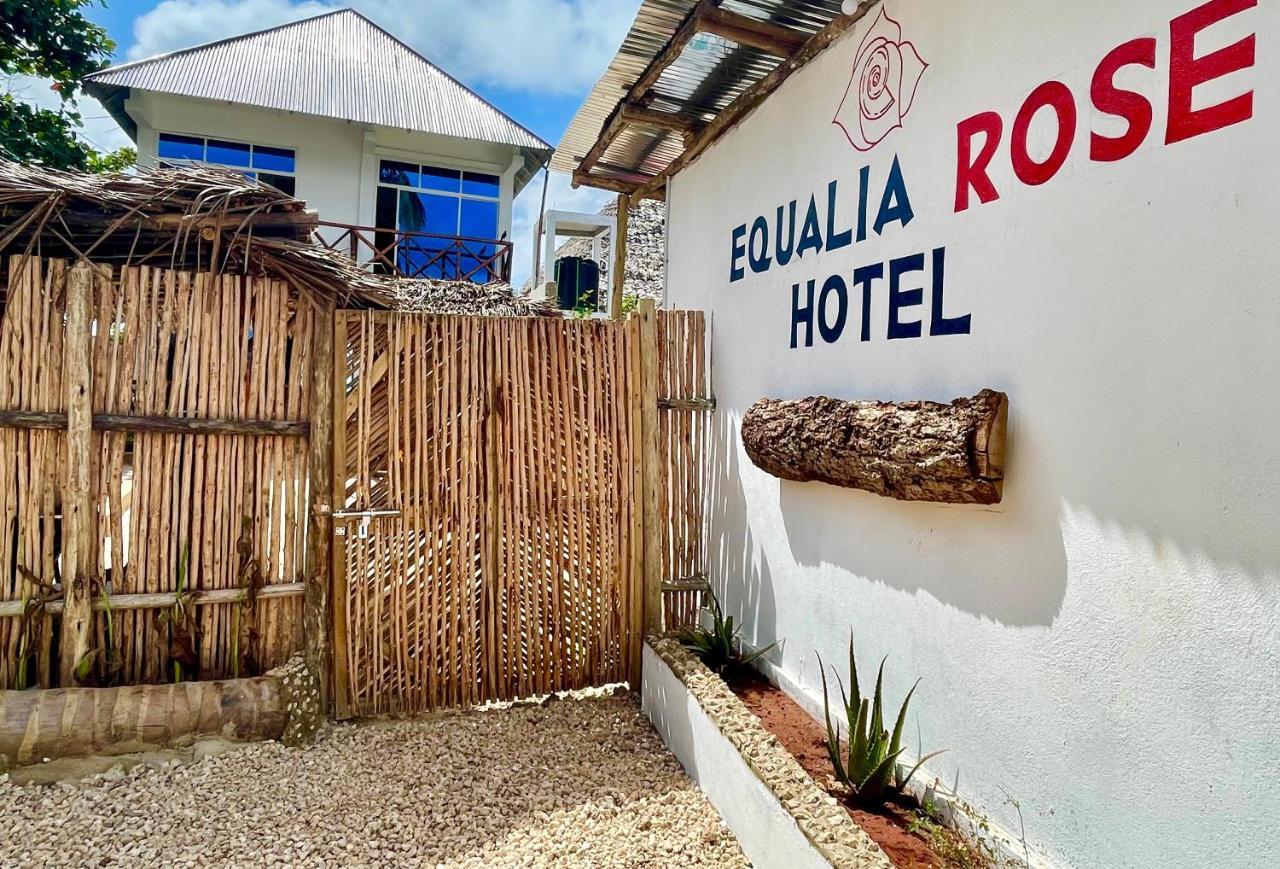 Hotel Equalia Rose