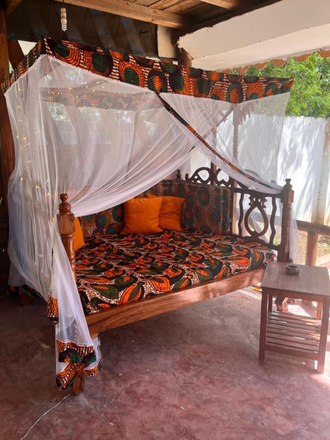 Wimbi Villa *