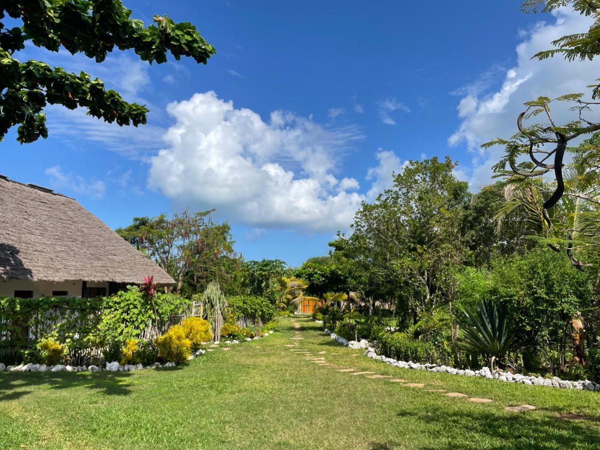 Botanica Eco Lodge *
