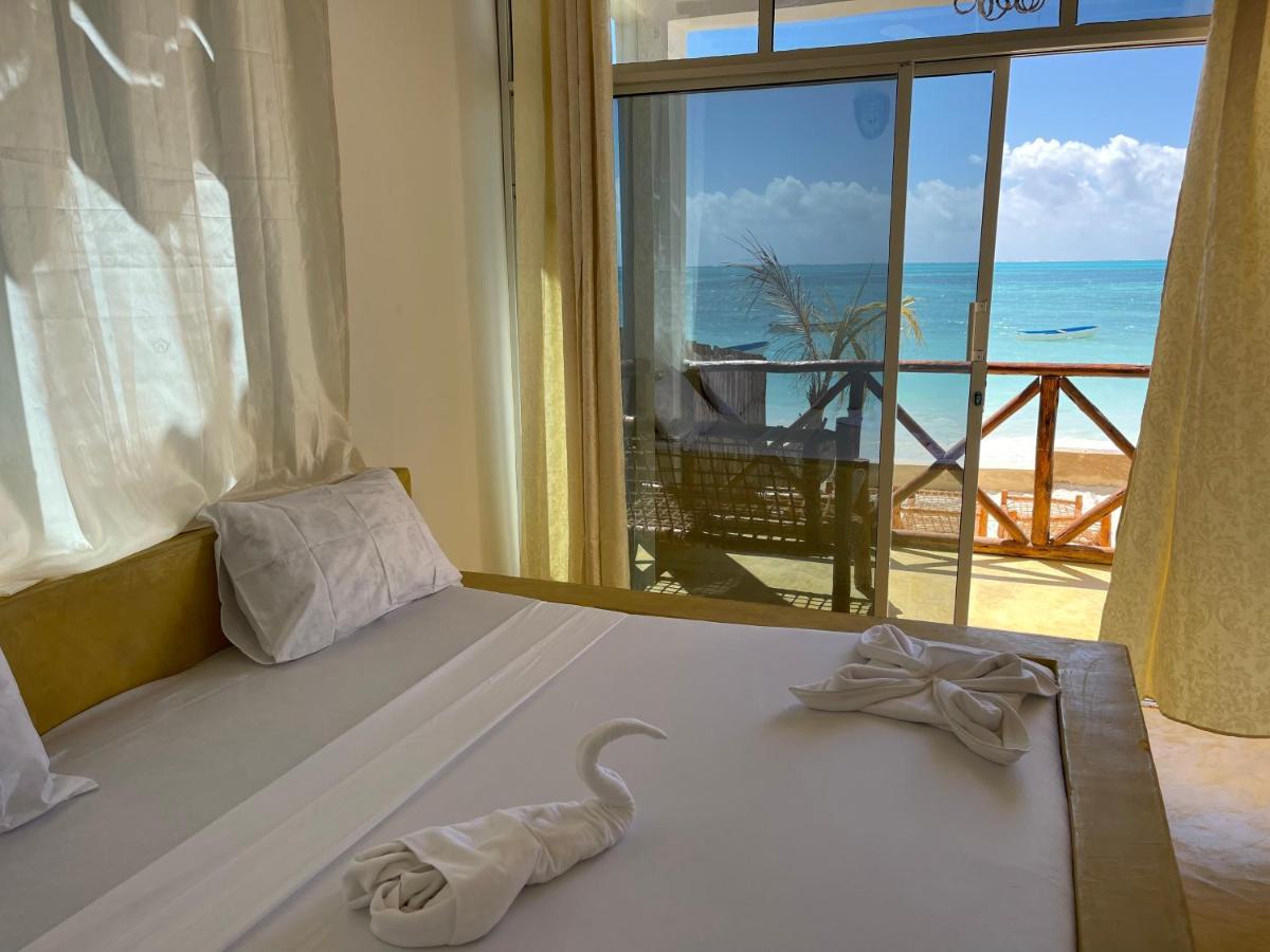 Hotel Equalia Rose
