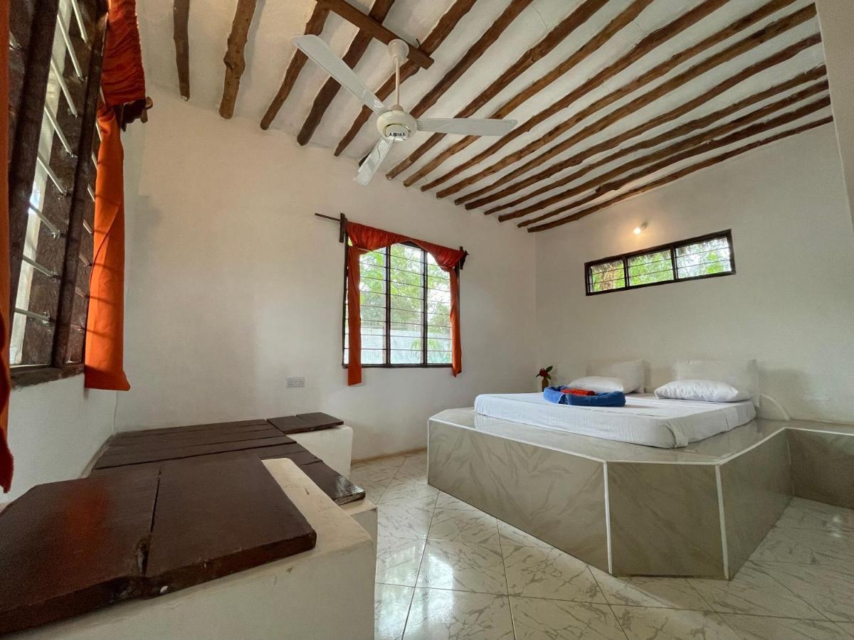 Botanica Eco Lodge *
