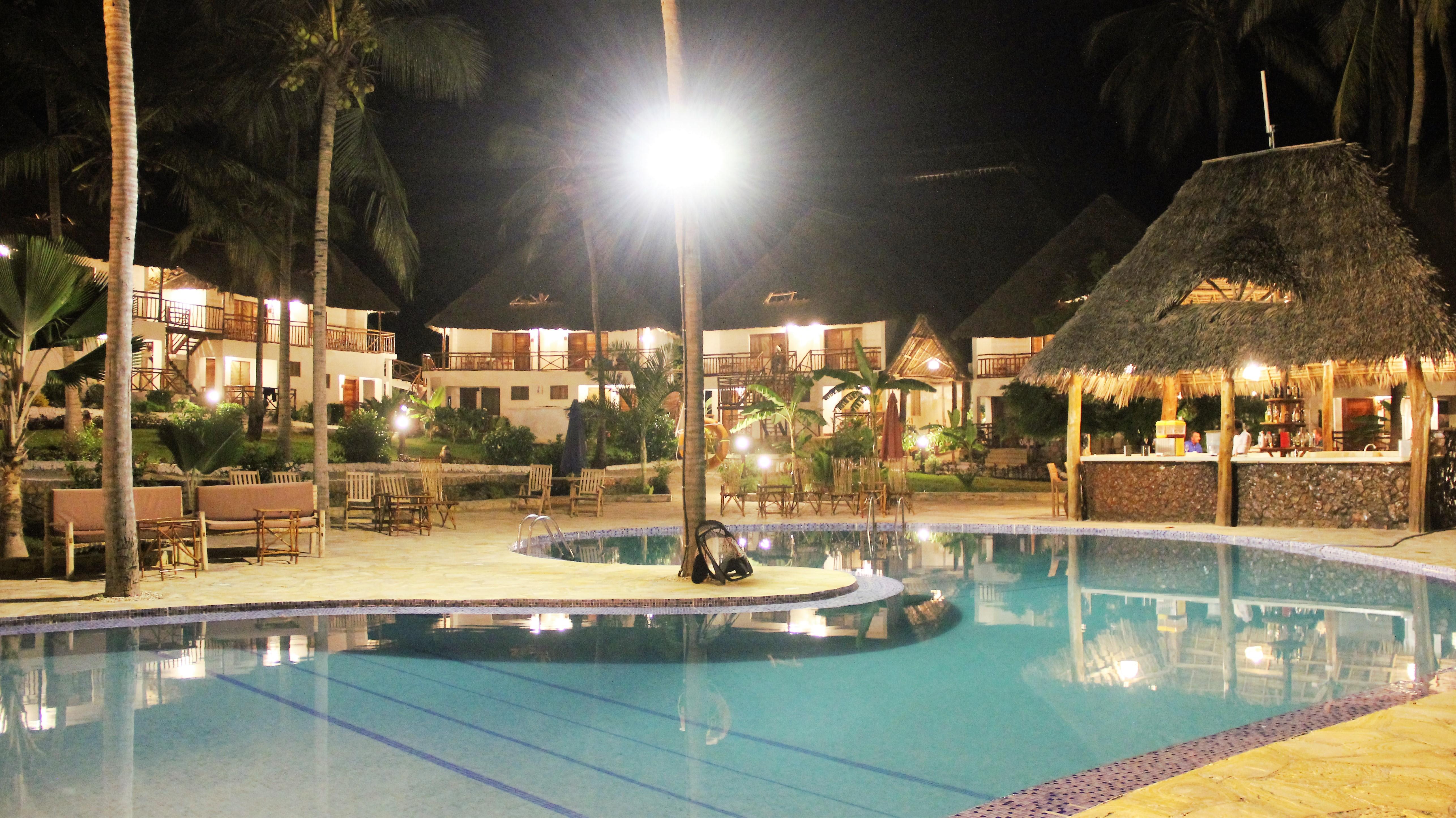Paradise & Resort 4*