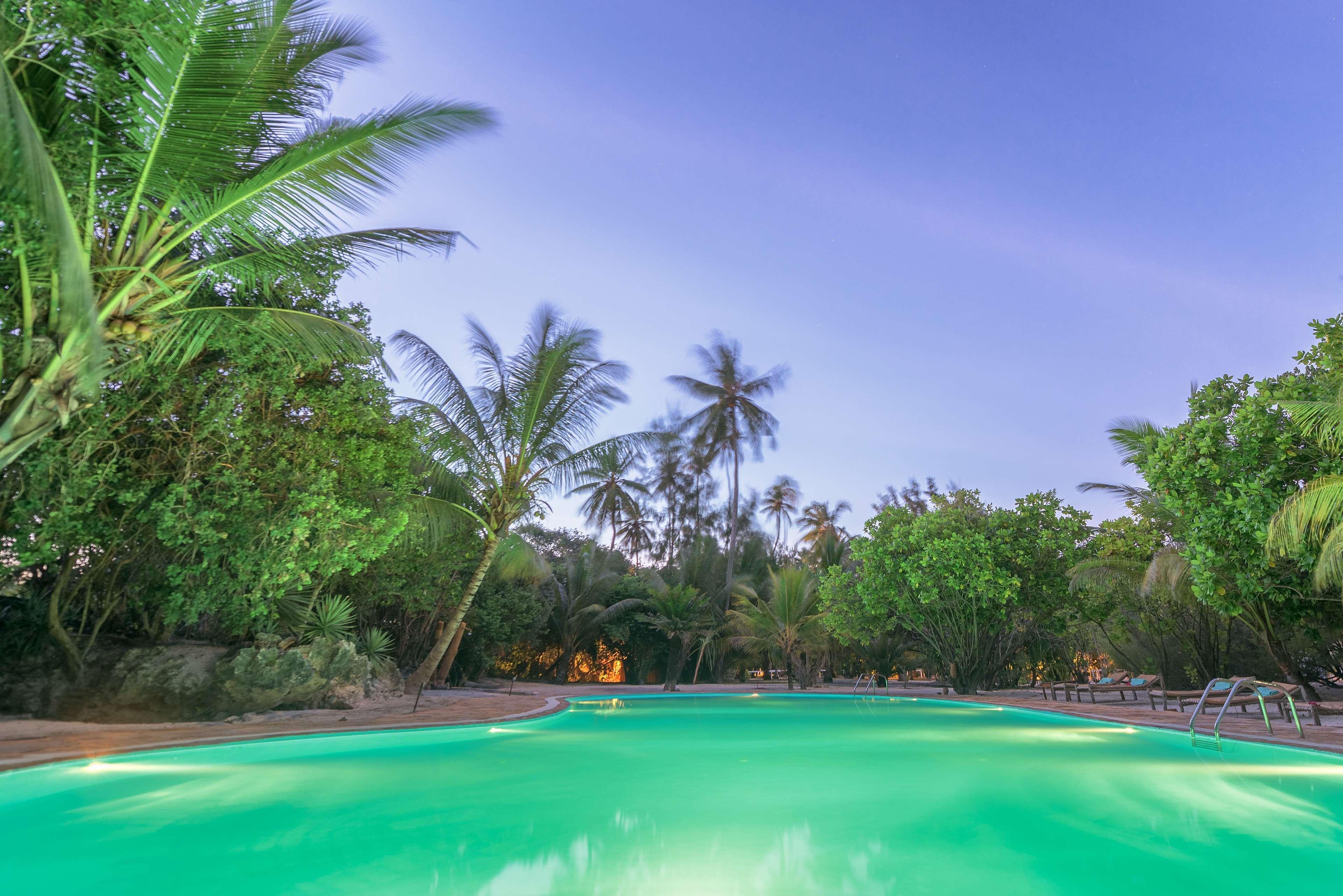Hakuna Majiwe Hotel Paje