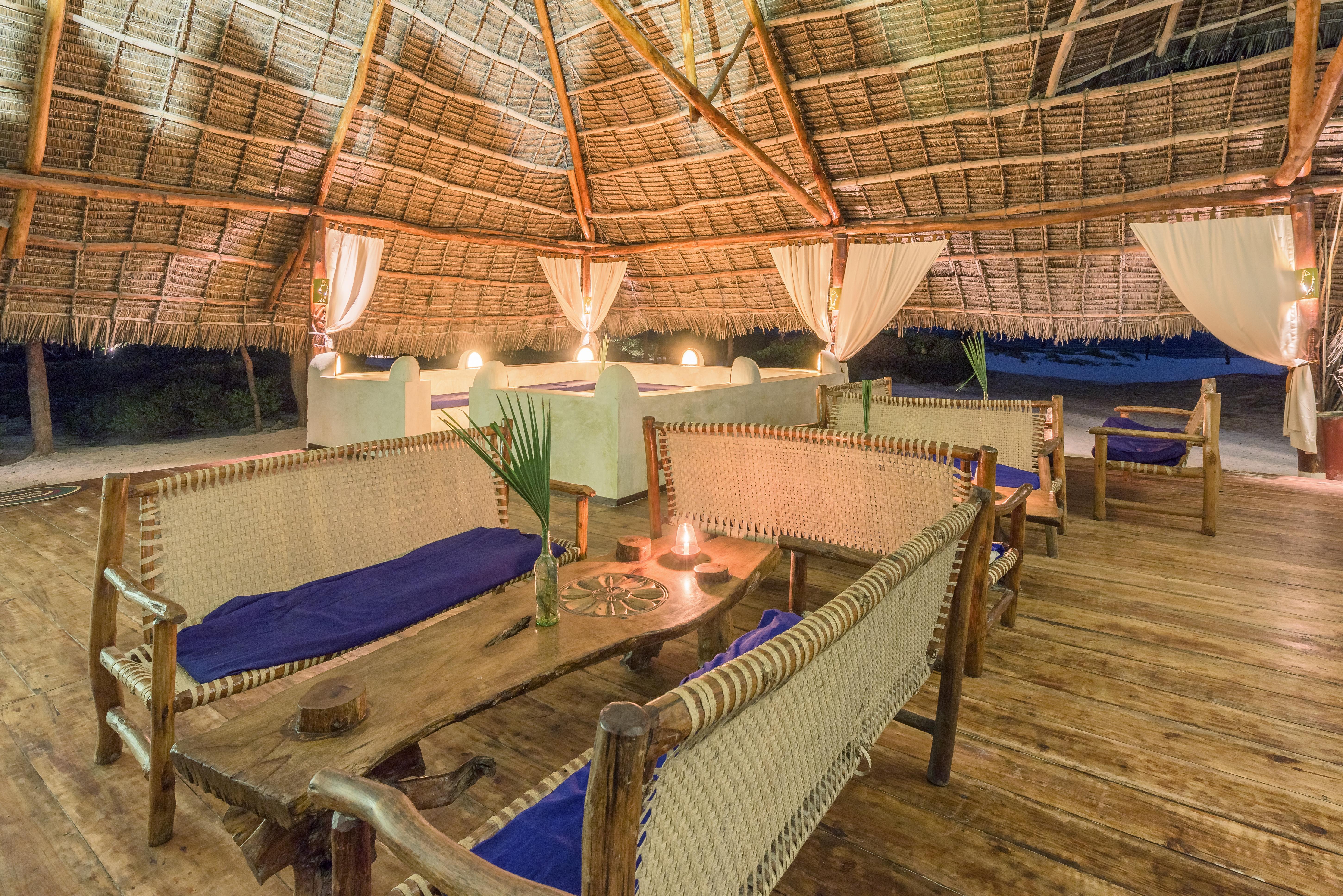 Hakuna Majiwe Hotel 3*