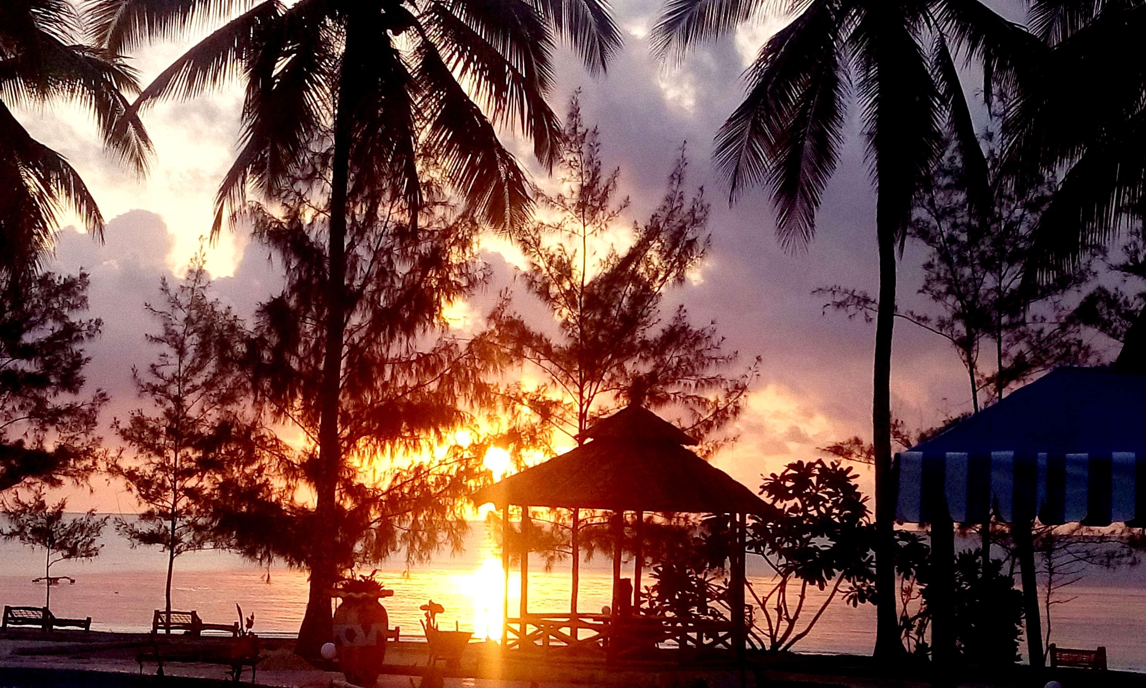 Mermaids Cove Beach & Spa