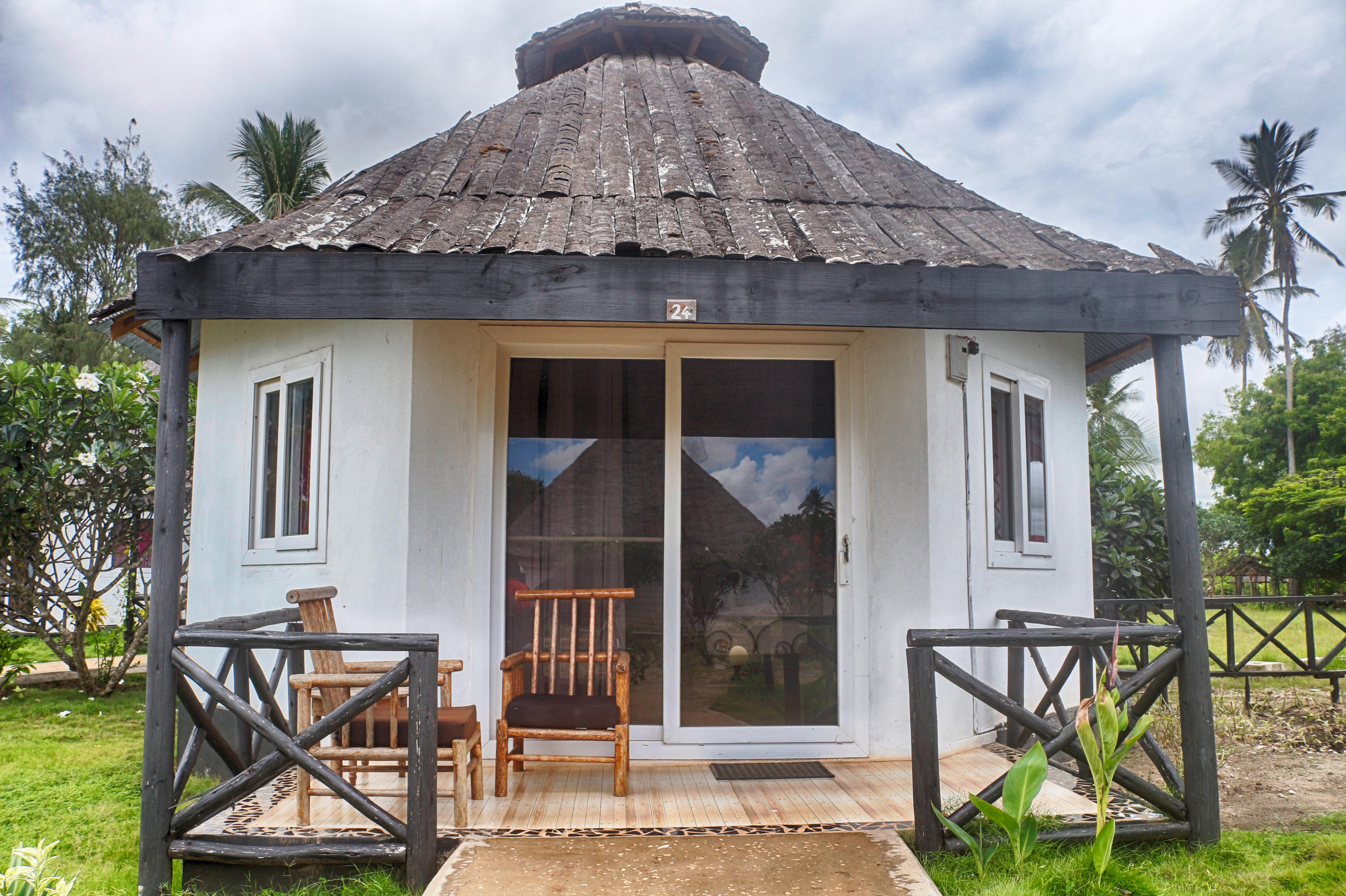 Mermaids Cove Beach & Spa Hotel